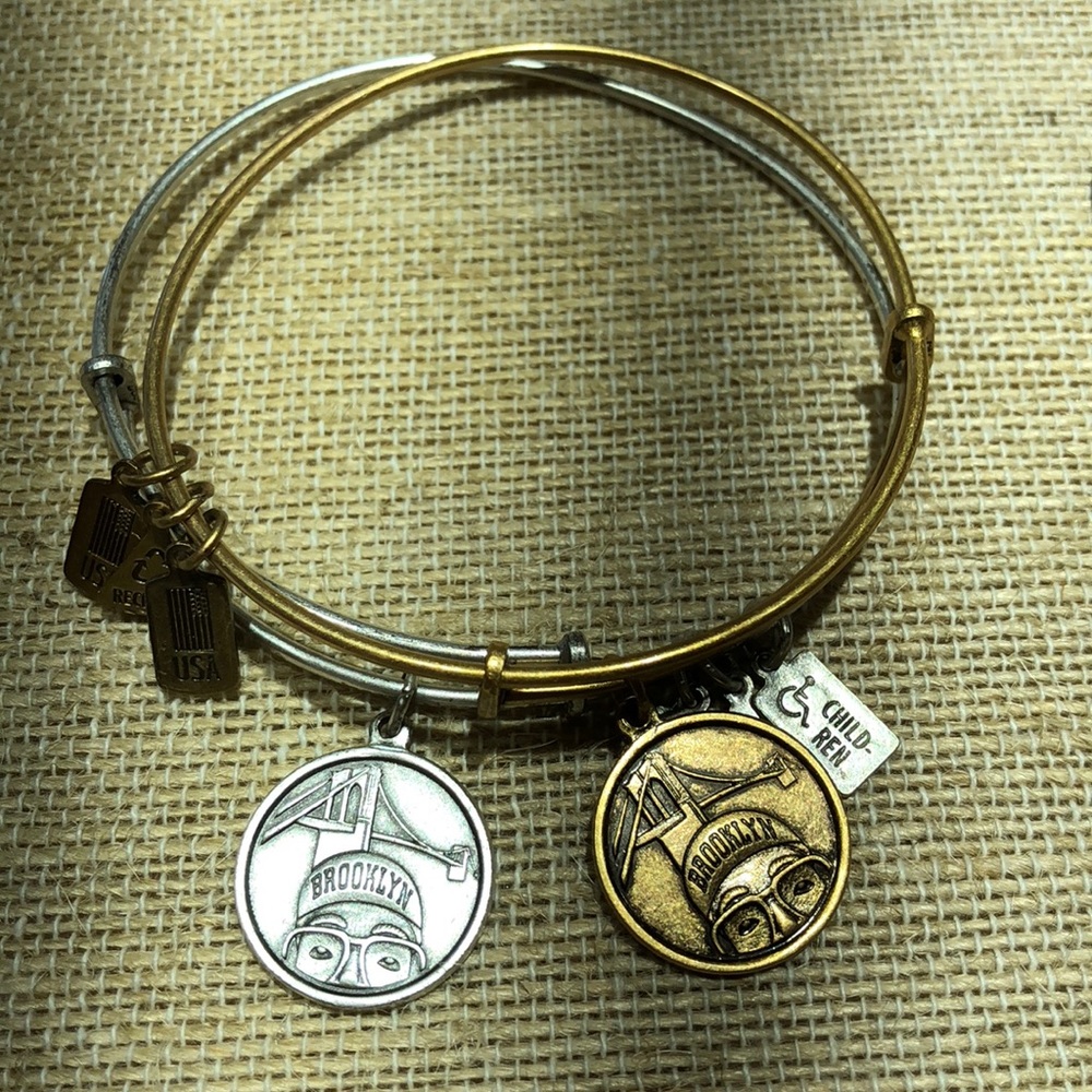 Wind and Fire bracelet. - Picture 3 of 3